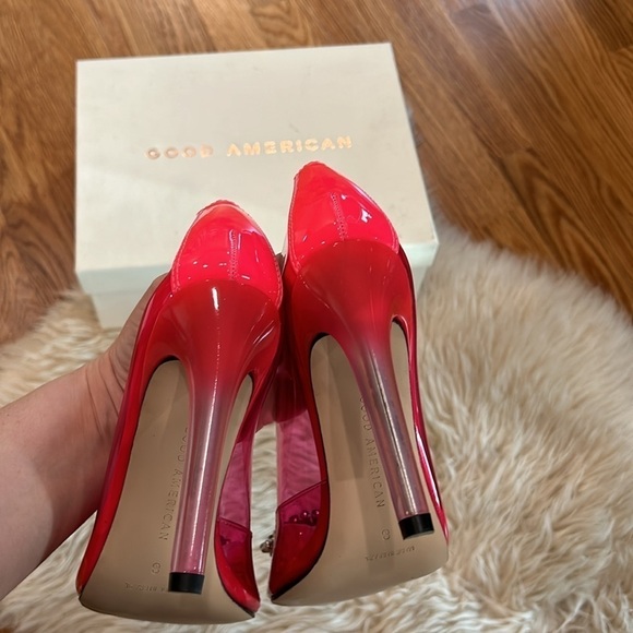 Good American Cinderella crystal pump hot pink stiletto heels size 8 new in box - Picture 5 of 12